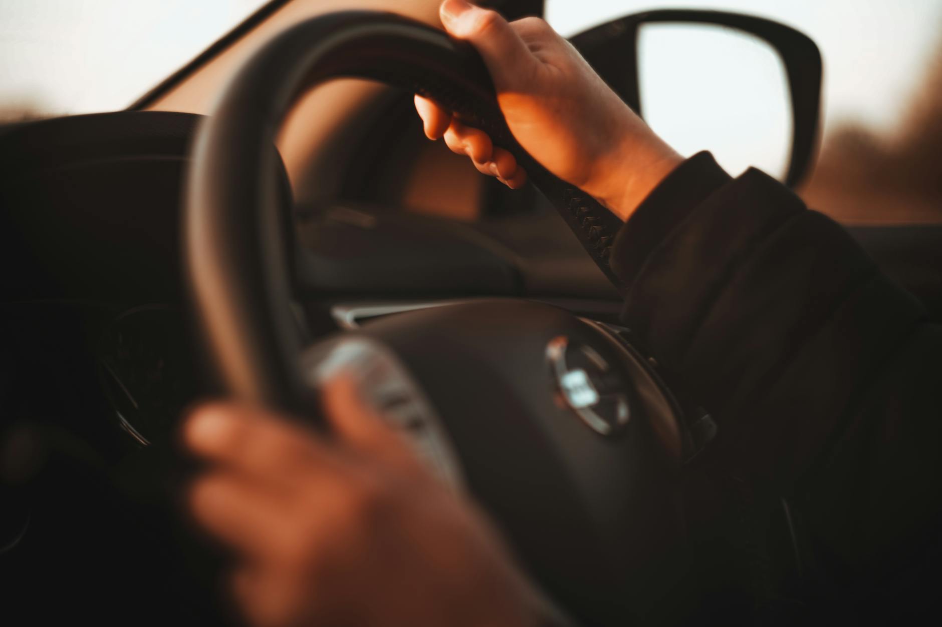close up photo of a steering wheel